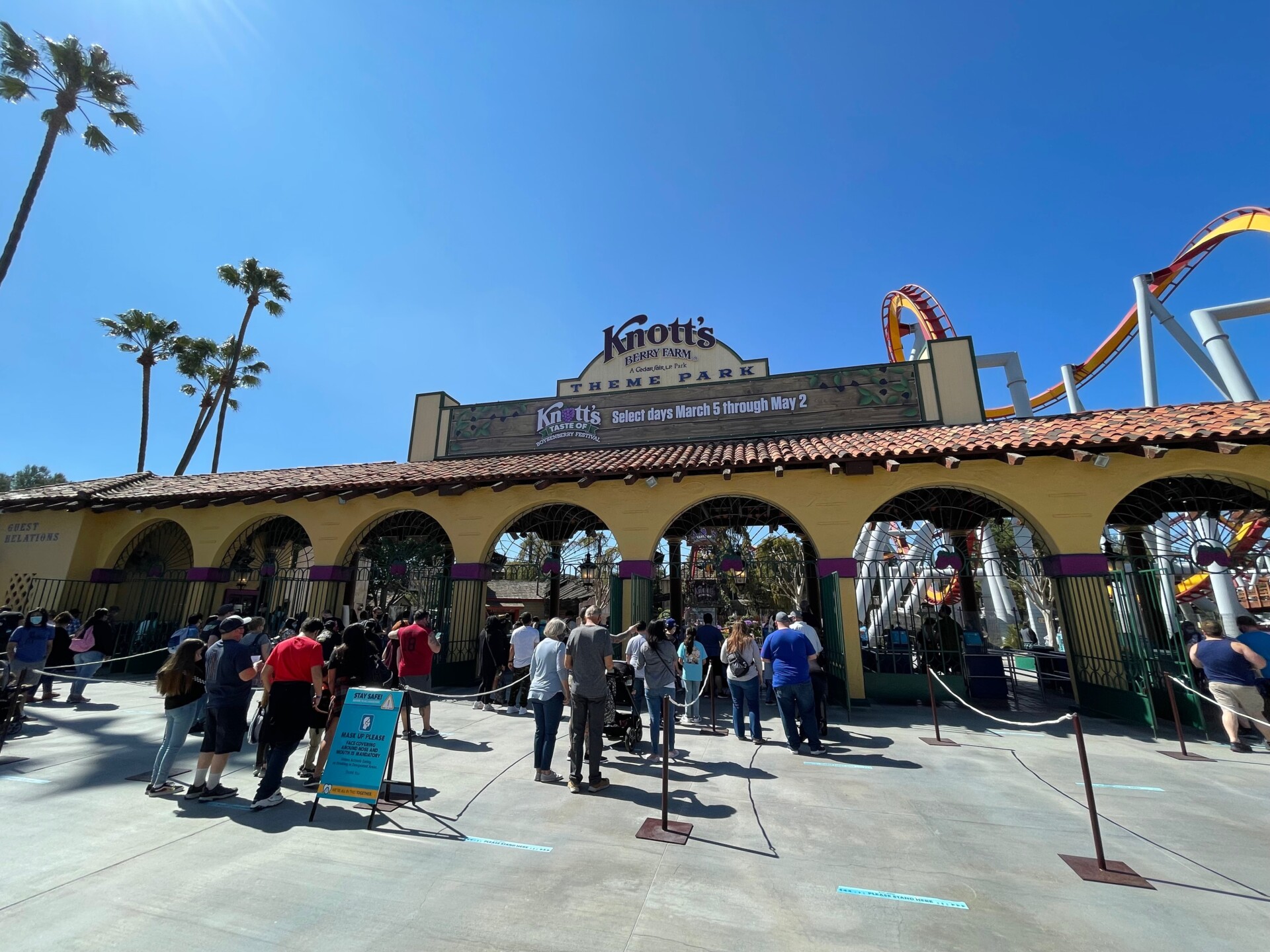 Review: Knott's Berry Farm Taste of Boysenberry 2021 - Socalthrills.com