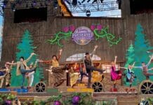 Knott's Boysenberry Festival