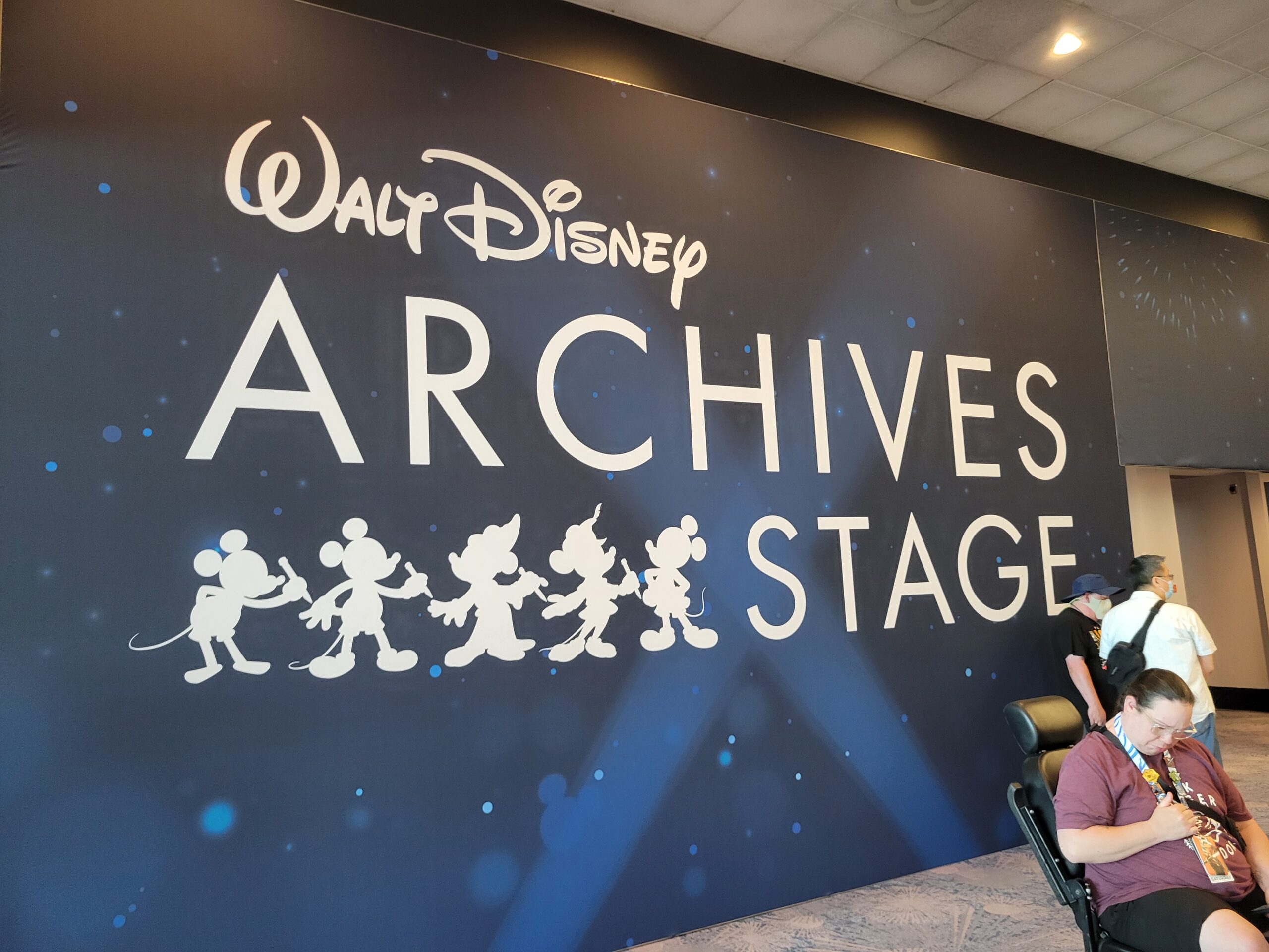 D23