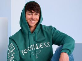 M HOODIE SOCKS