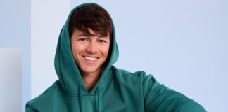 M HOODIE SOCKS