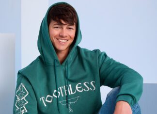 M HOODIE SOCKS