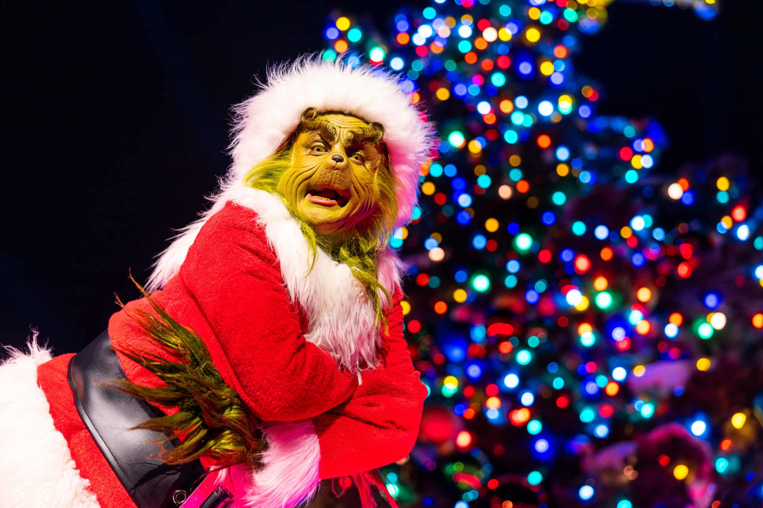 Grinchmas Holidays at USH ()