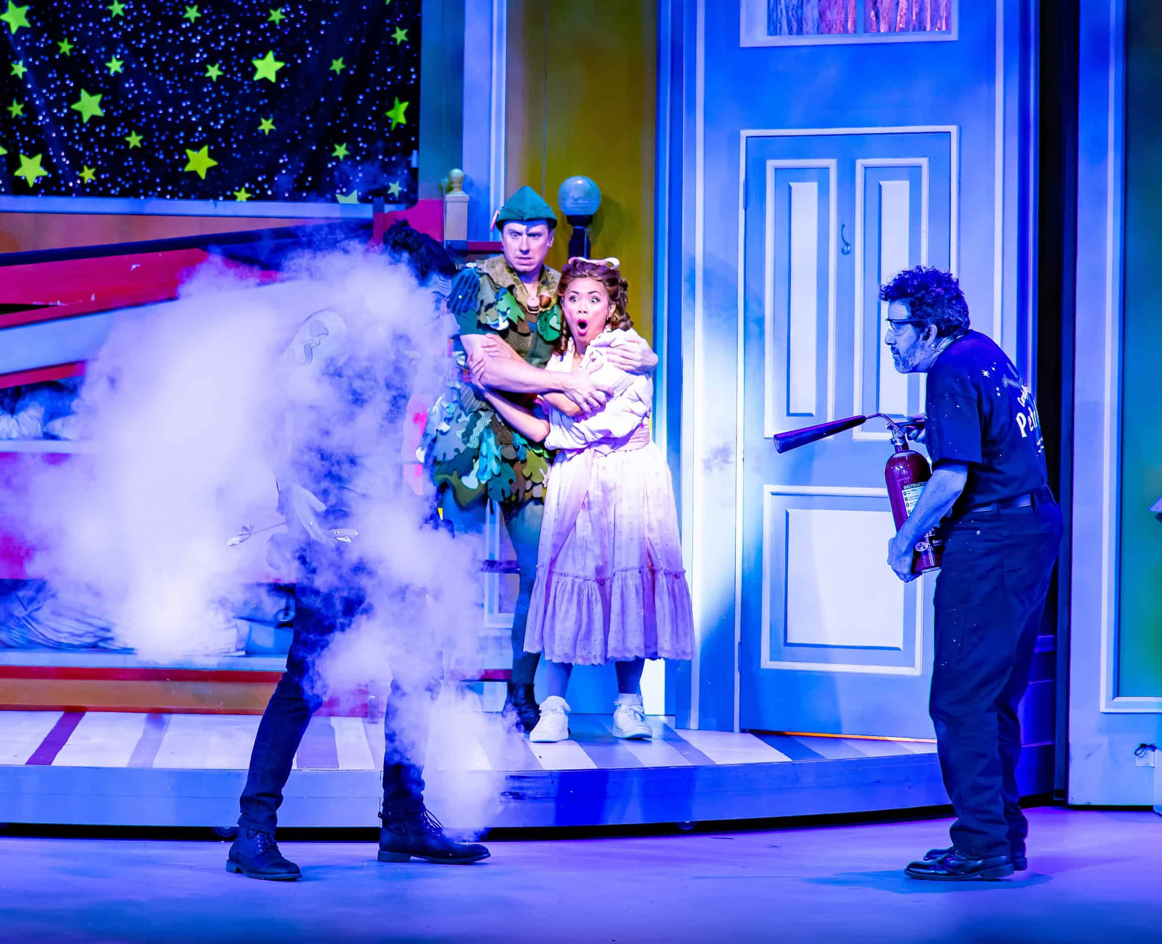 PETER PAN GOES WRONG