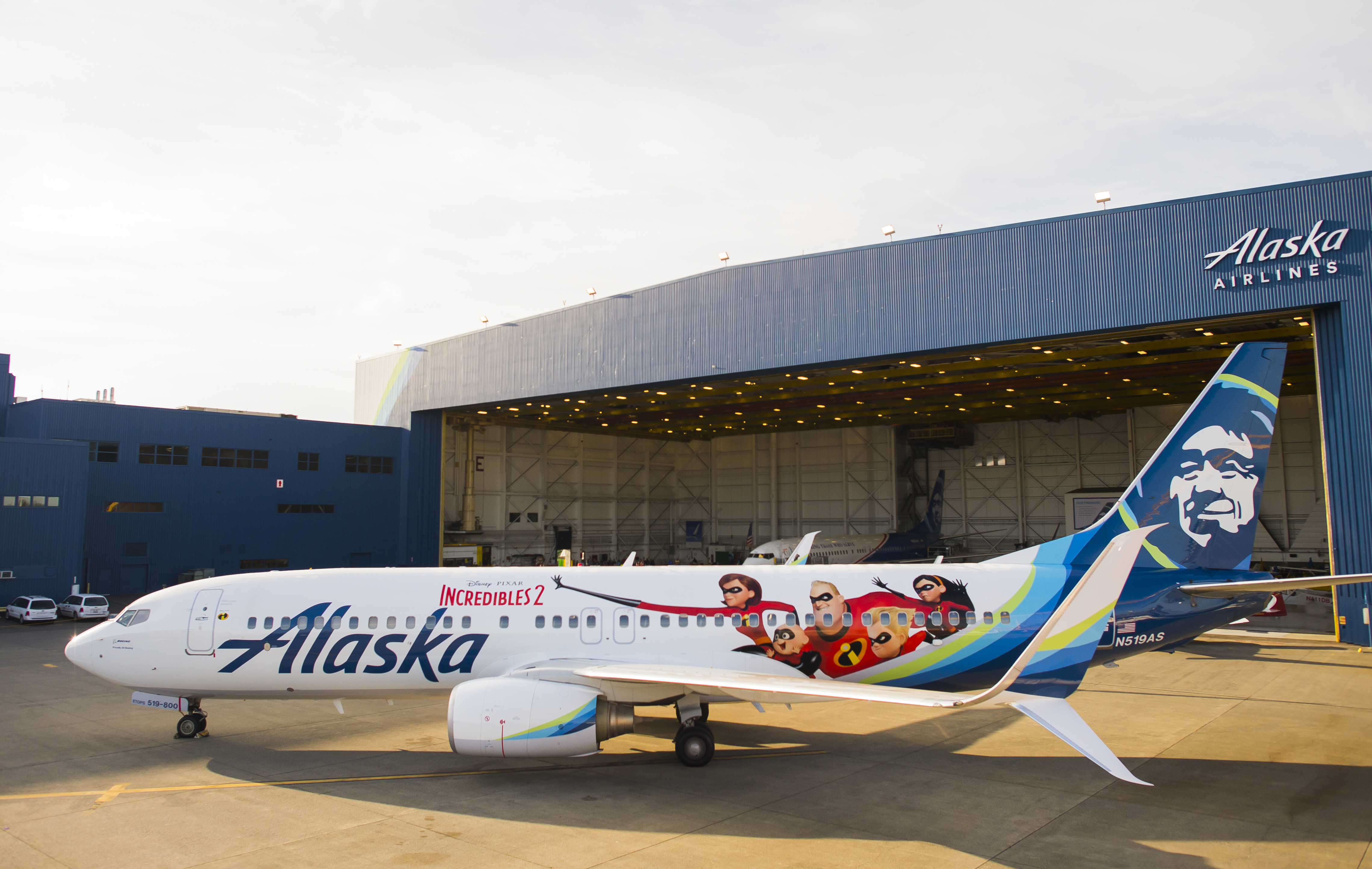 Alaska Airlines Incredibles 2 Plane
