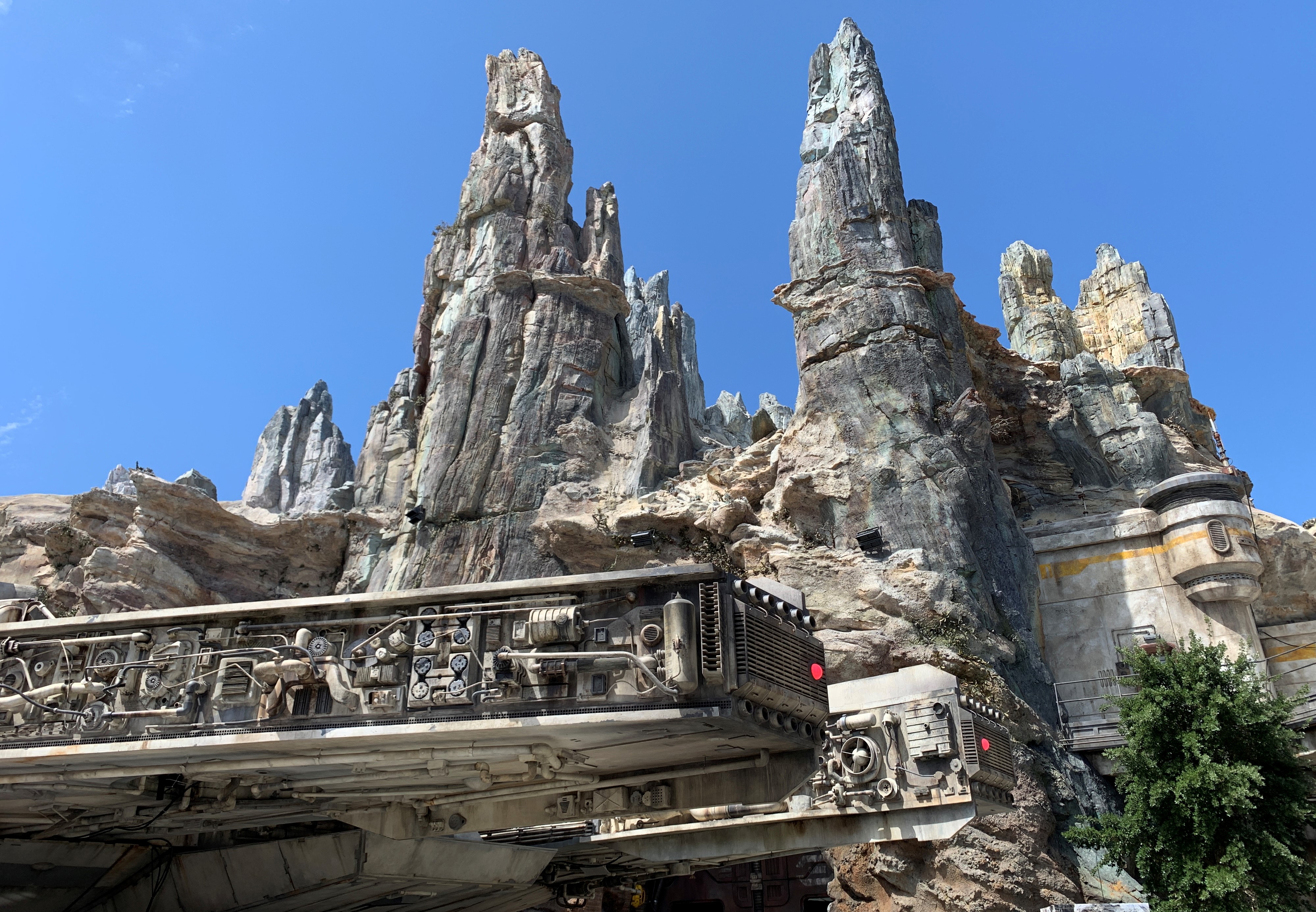 A familiar freighter awaits nestled in the beautiful spires of Batuu!