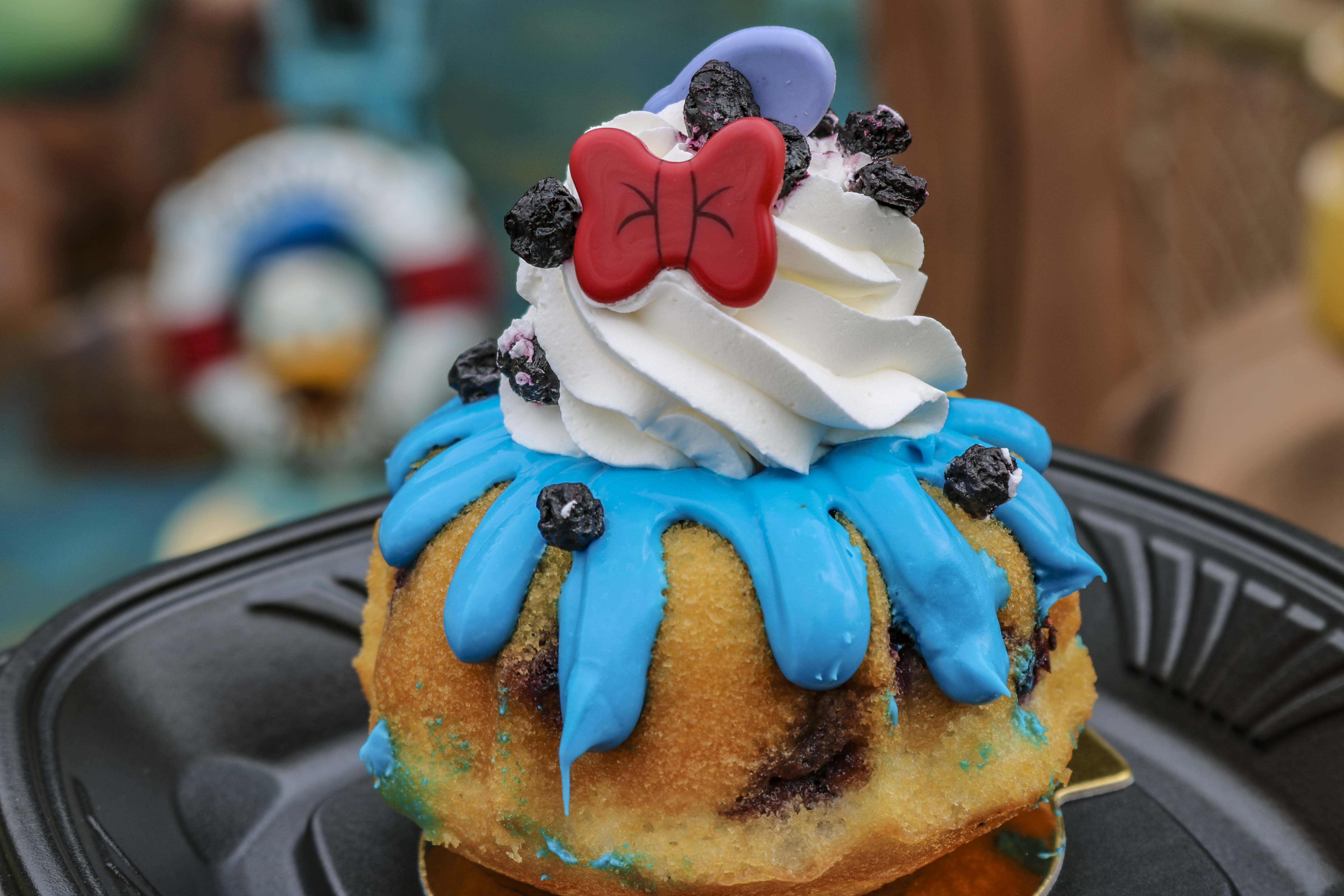 The original angry duck gets his own dessert. Are you going to try it?
