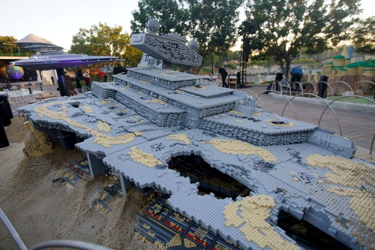 LEGOLAND CA unveils LEGO Star Wars Miniland Star Wars: The Force Awakens